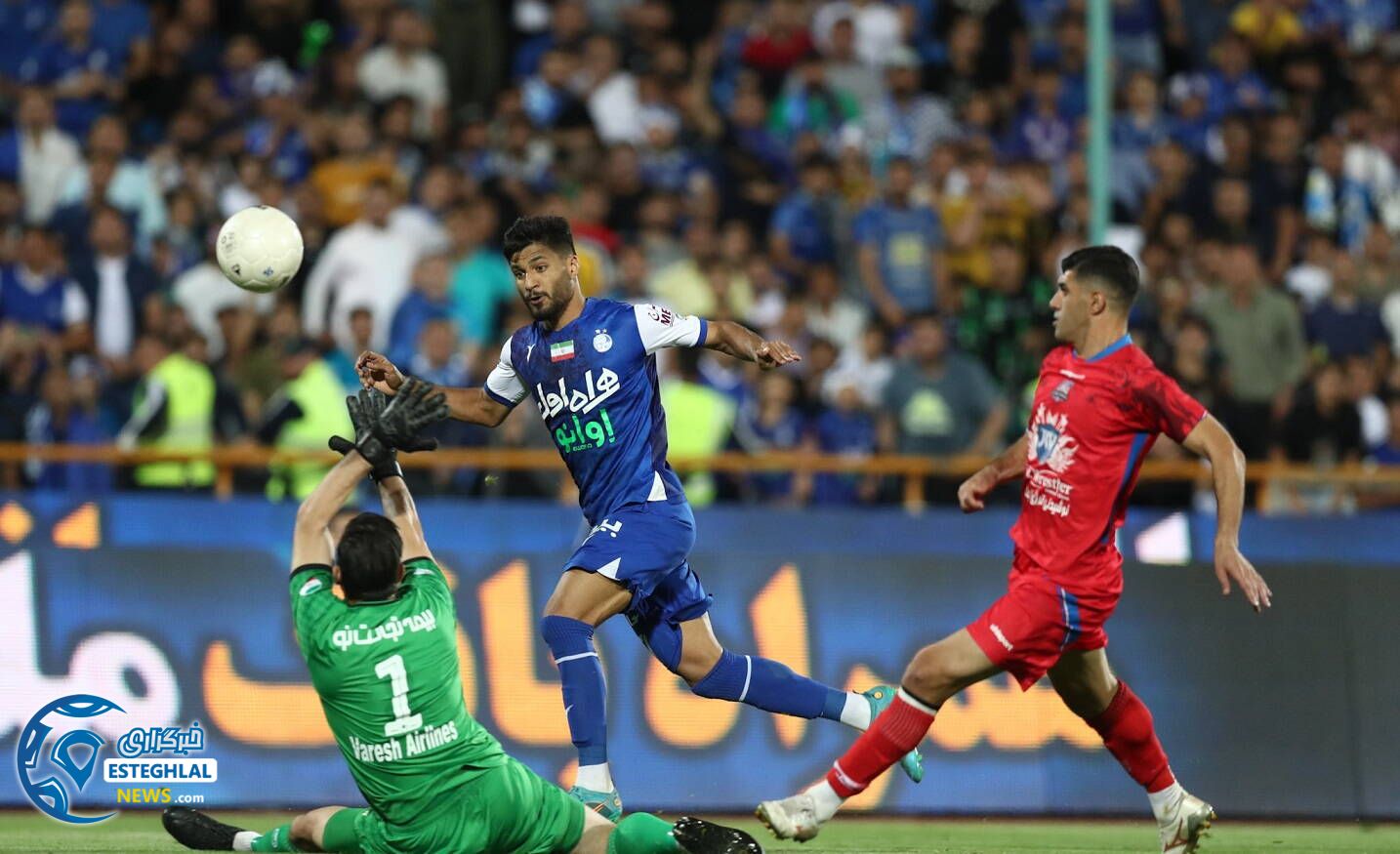 استقلال 4-0 نساجی