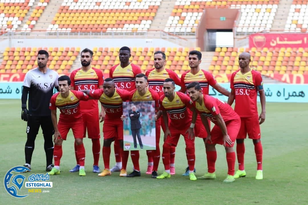 دیدار فولاد خوزستان و استقلال