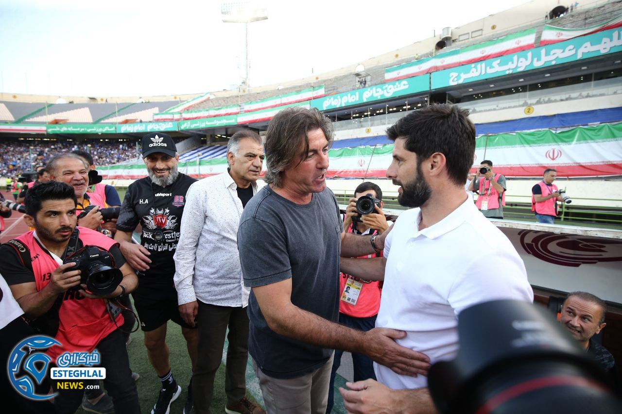 حواشی دیدار استقلال و نساجی