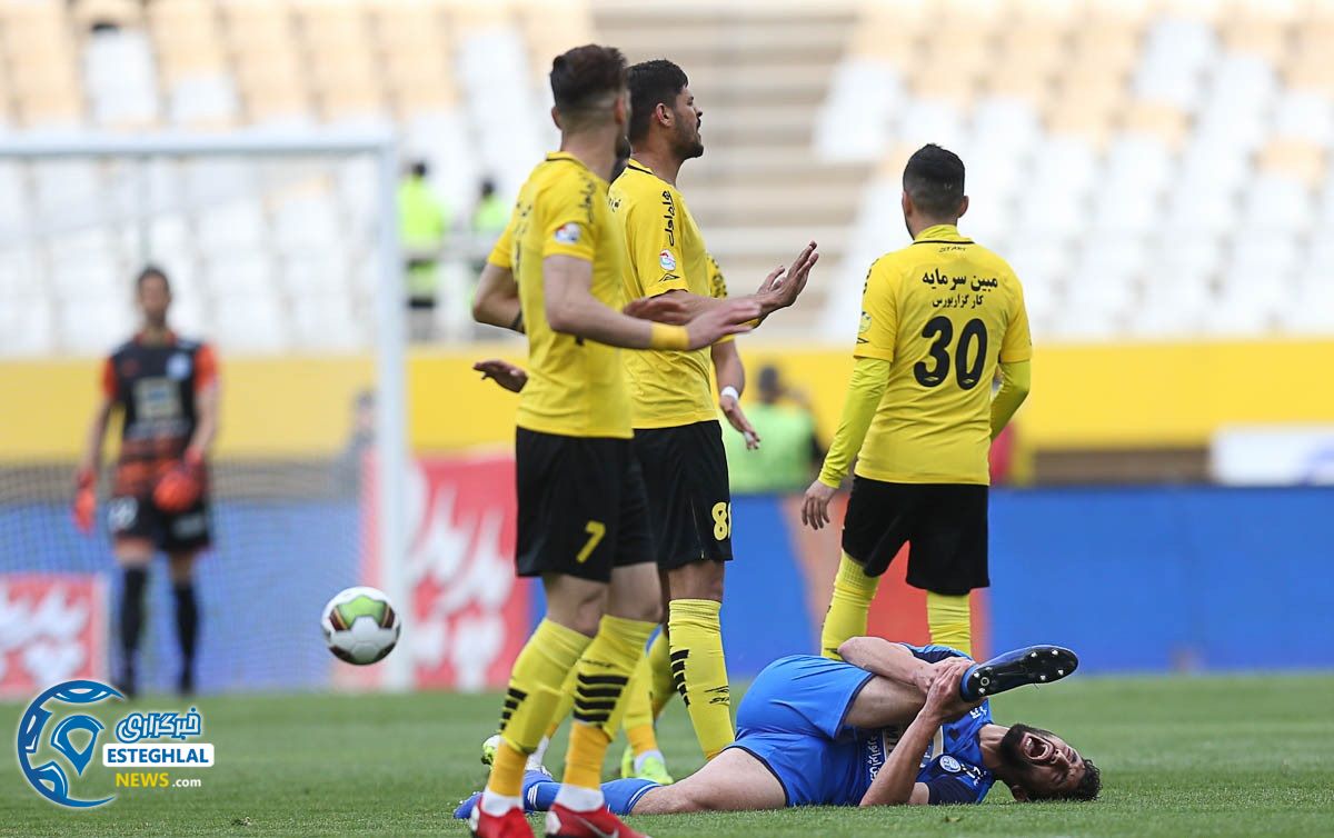 دیدار سپاهان و استقلال