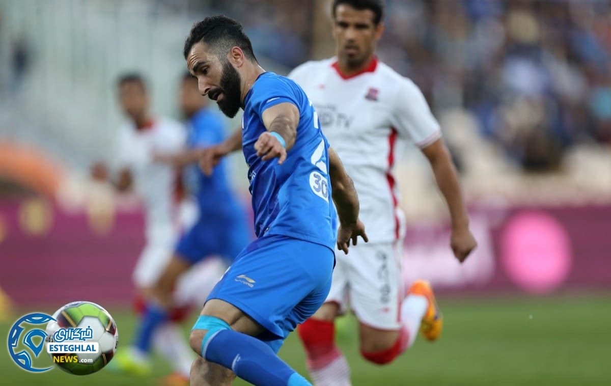 دیدار استقلال و نساجی