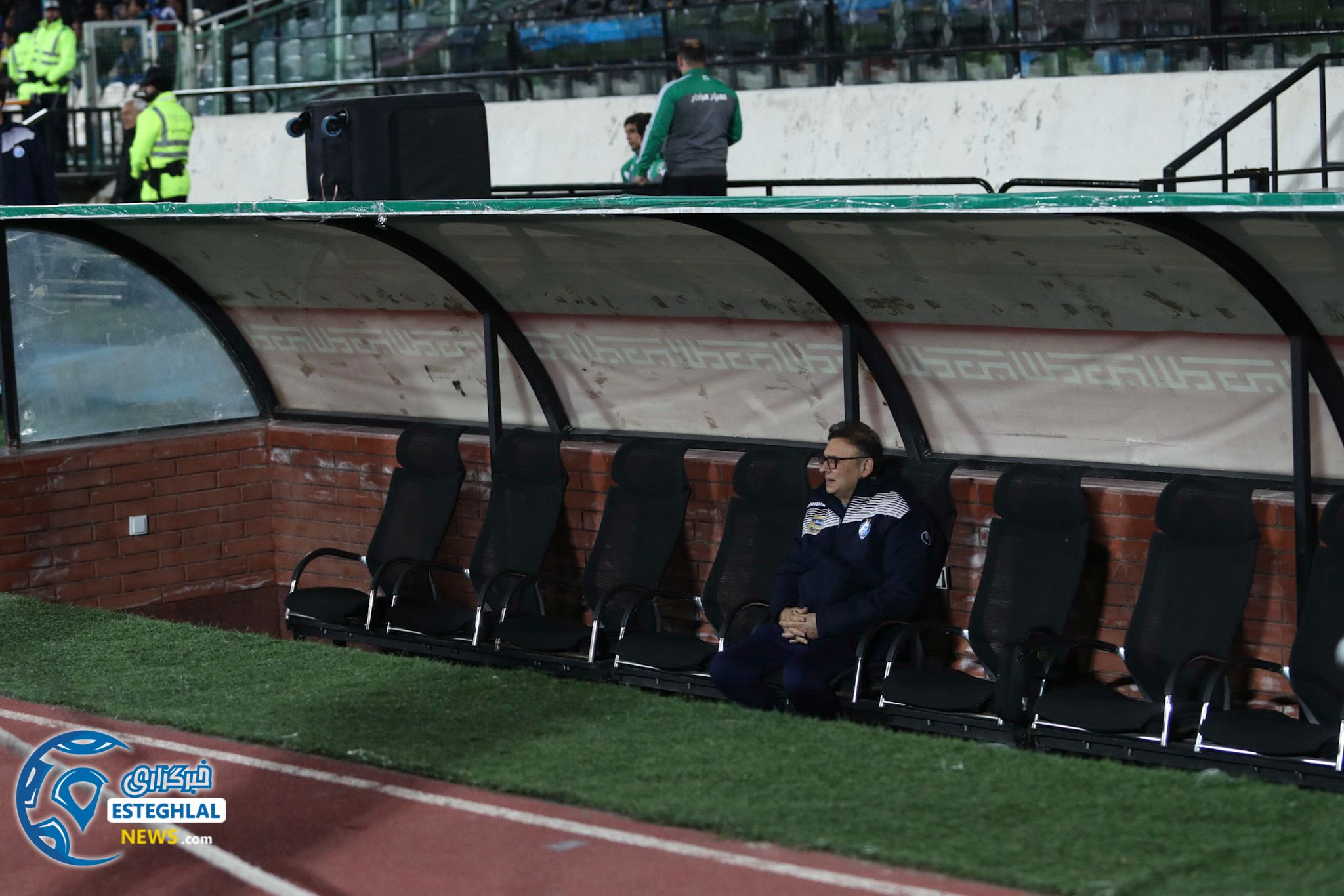 دیدار استقلال و ماشین سازی