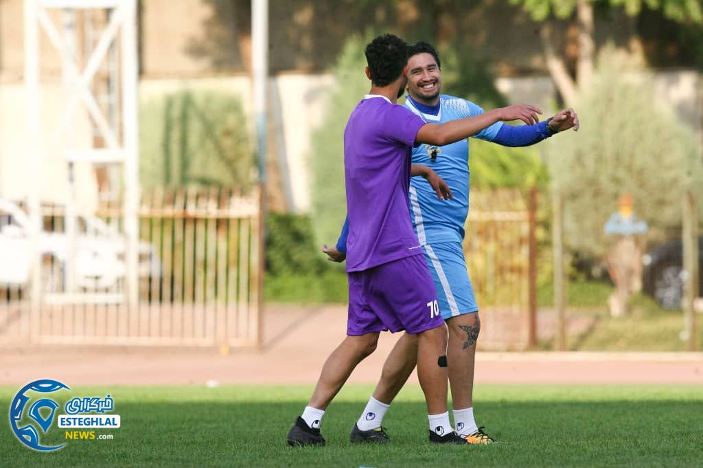 تمرین استقلال