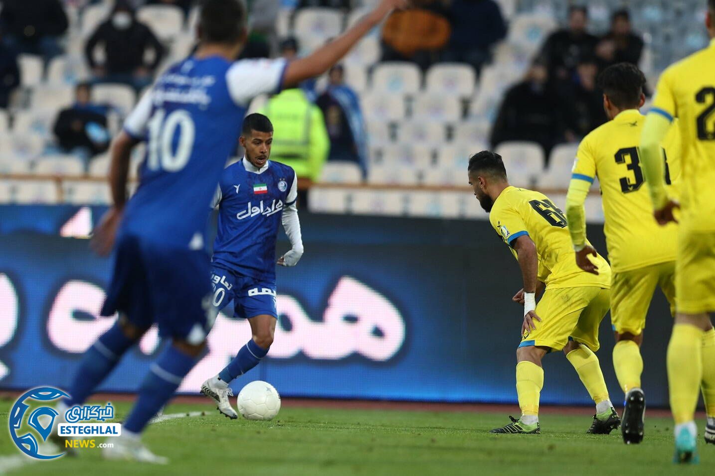 استقلال(تاج) 3-1 نفت مسجدسلیمان