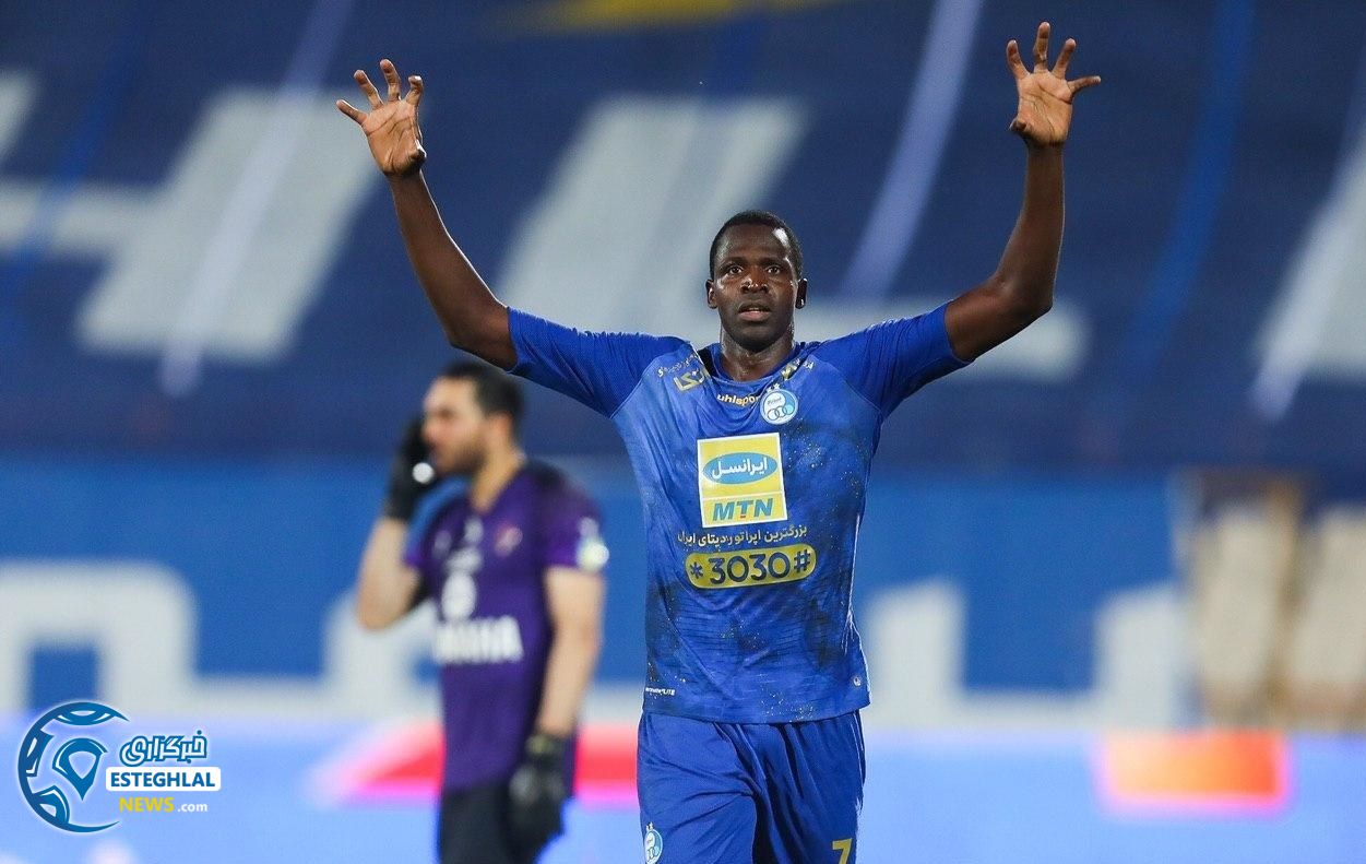 دیدار استقلال و نساجی