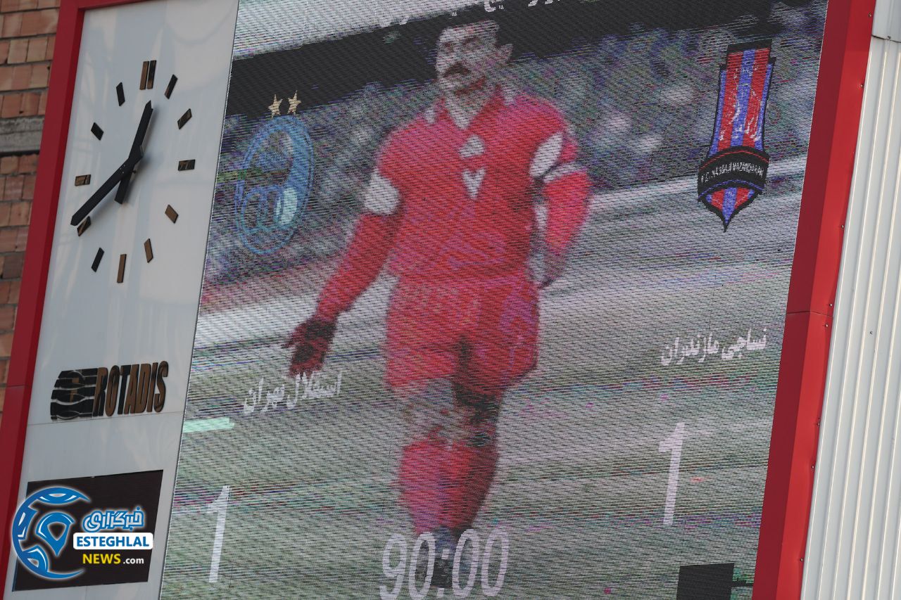 حواشی دیدار نساجی و استقلال