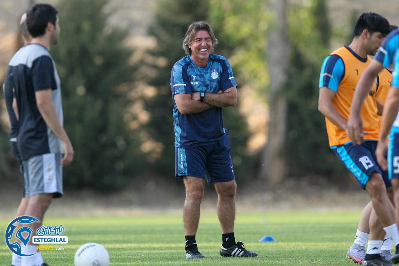 تمرین استقلال