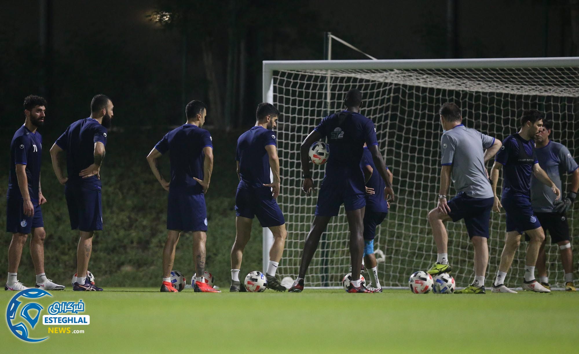 تمرین استقلال در دوحه