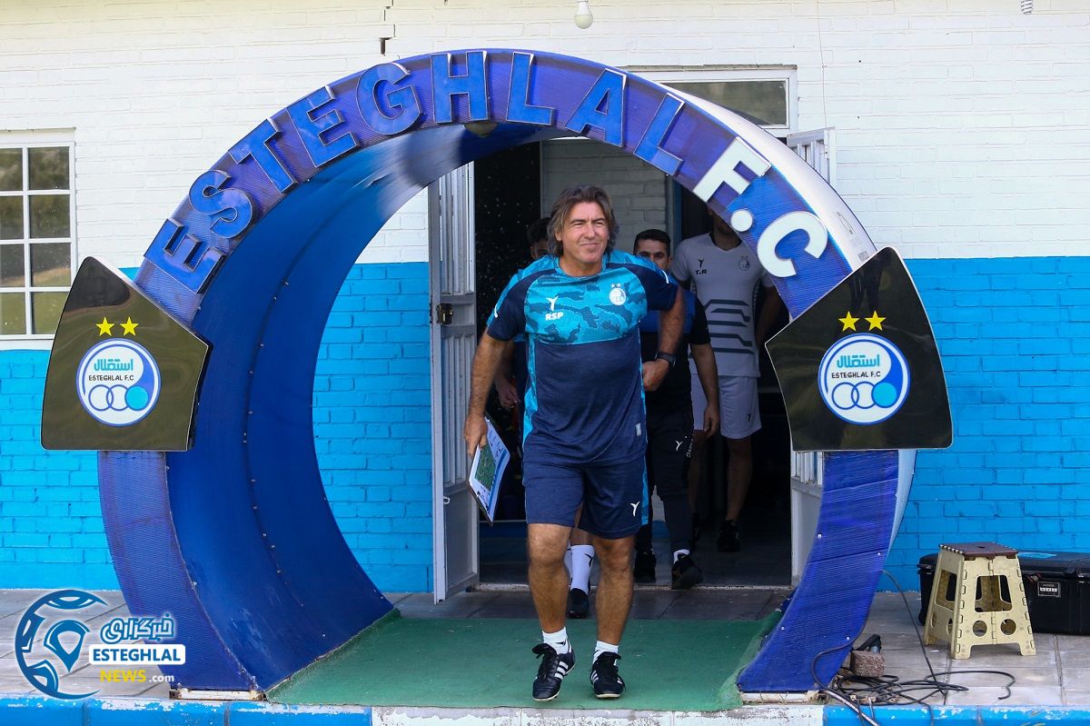 تمرین استقلال