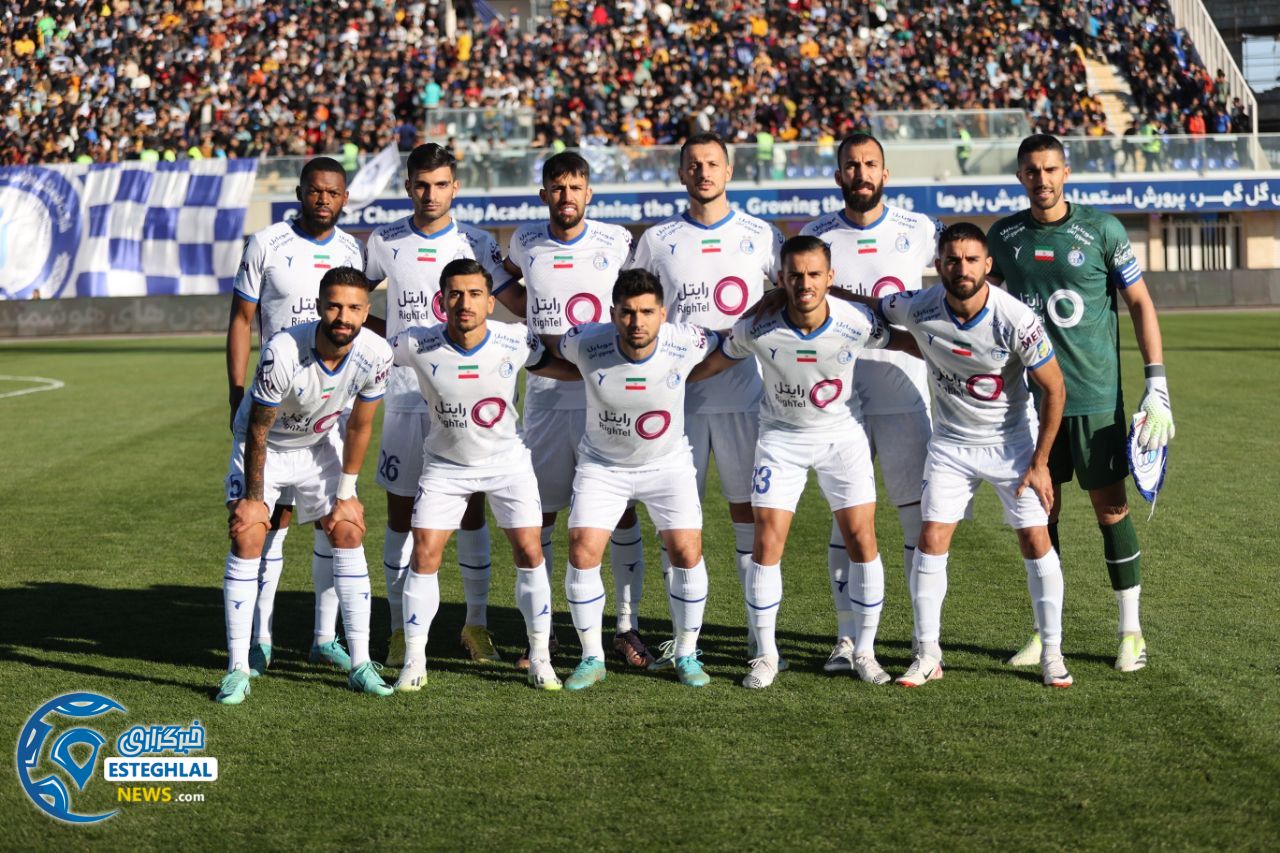 ترکیب استقلال مقابل پیکان