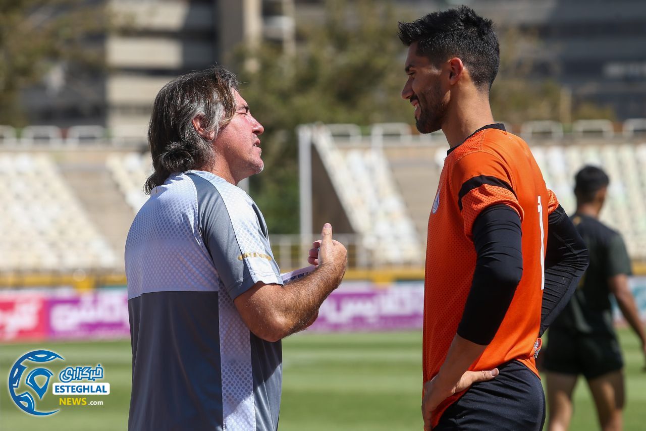 تمرین استقلال