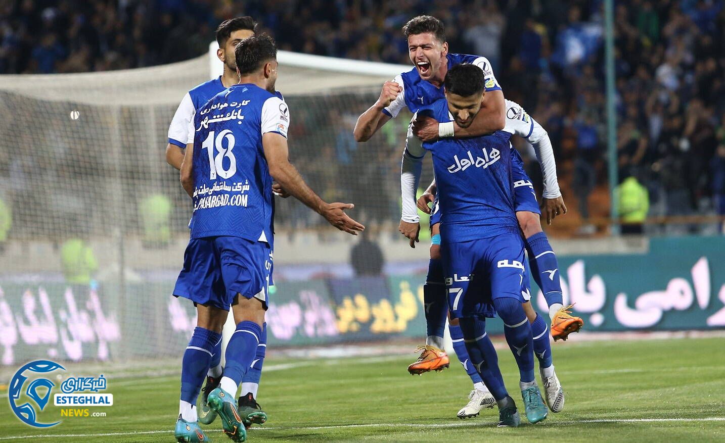 استقلال 6-1 هوادار