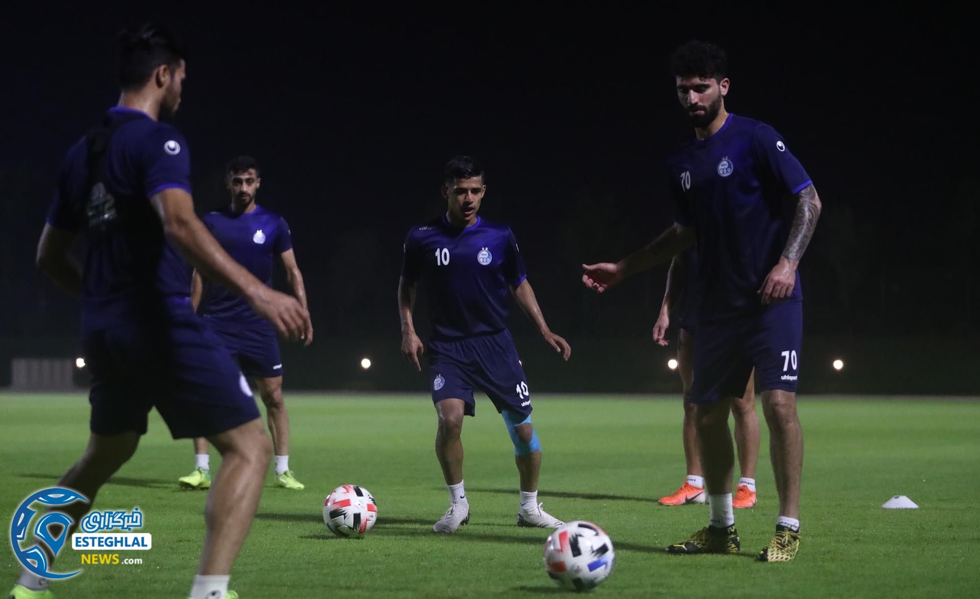 تمرین استقلال در دوحه