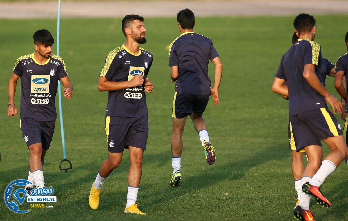 تمرین استقلال