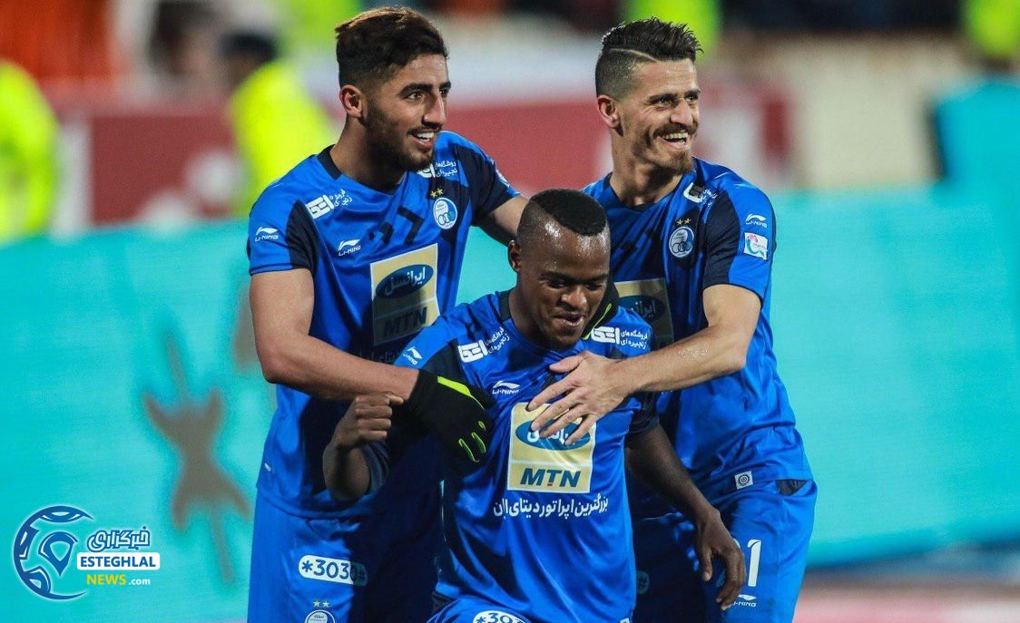 دیدار استقلال مقابل پارس جنوبی