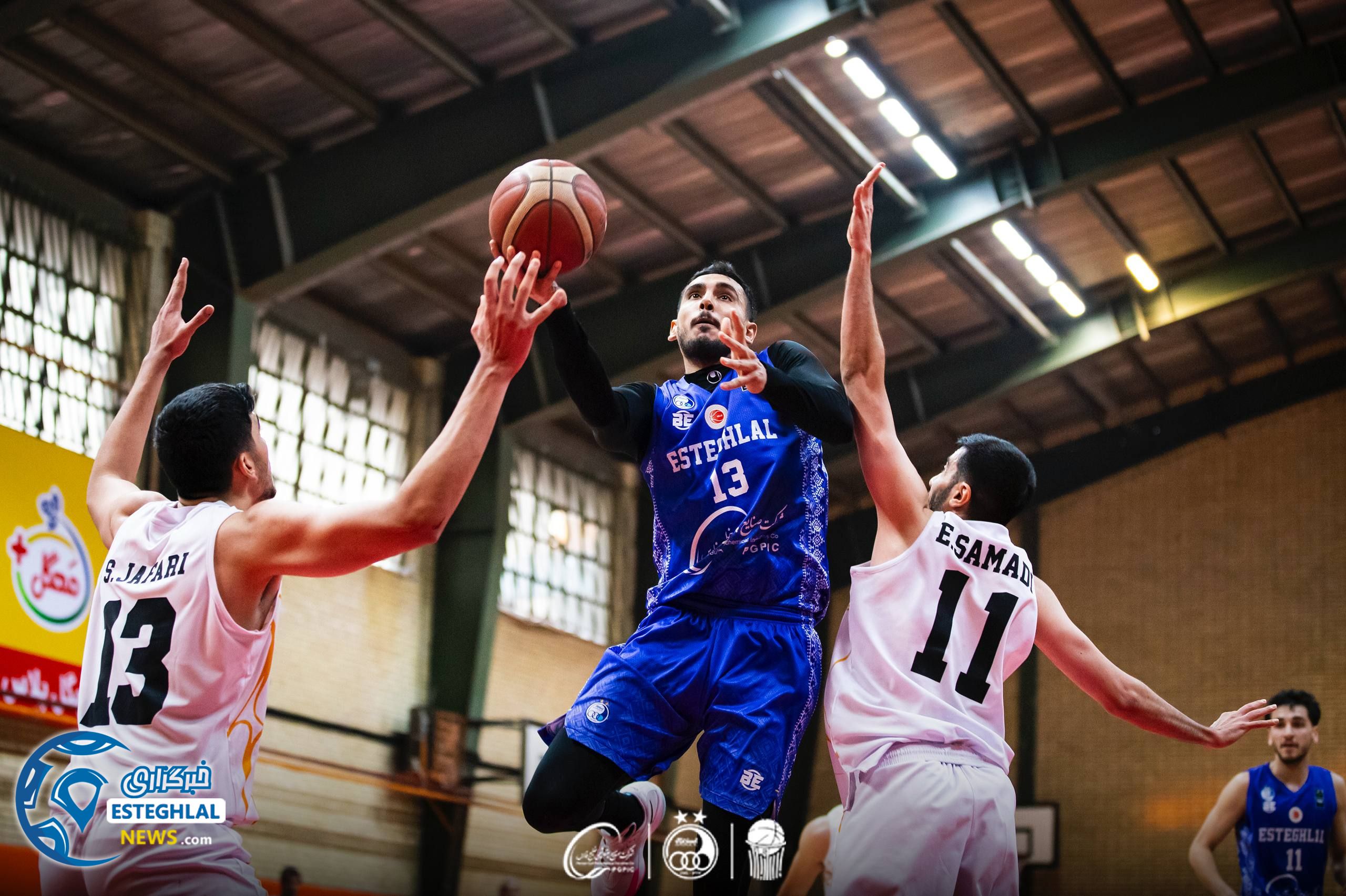 تیم بسکتبال آقایان استقلال