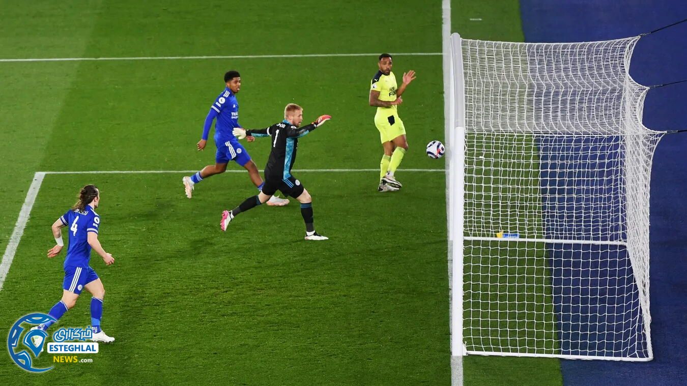 لسترسیتی 2-4 نیوکاسل