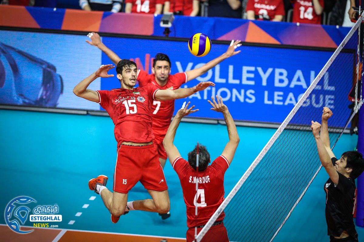 دیدار تیم های ملی والیبال ژاپن و ایران 