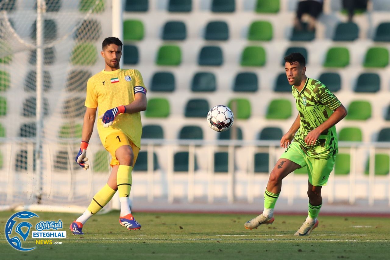 دیدار دوستانه استقلال و خیبر خرم آباد