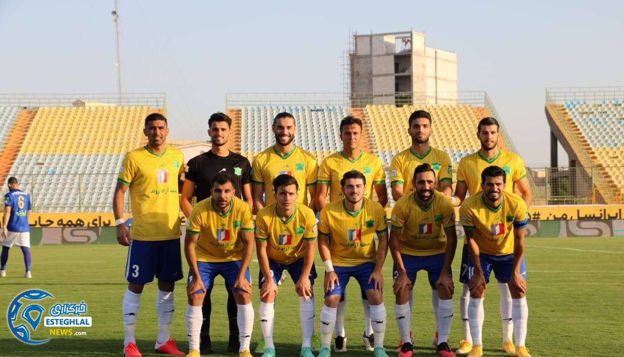 صنعت نفت آبادان 1-1 استقلال 