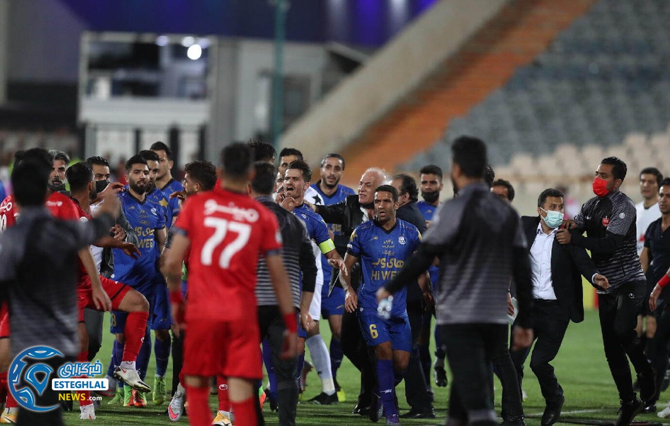 پیروزی(پرسپولیس) 1-0 استقلال