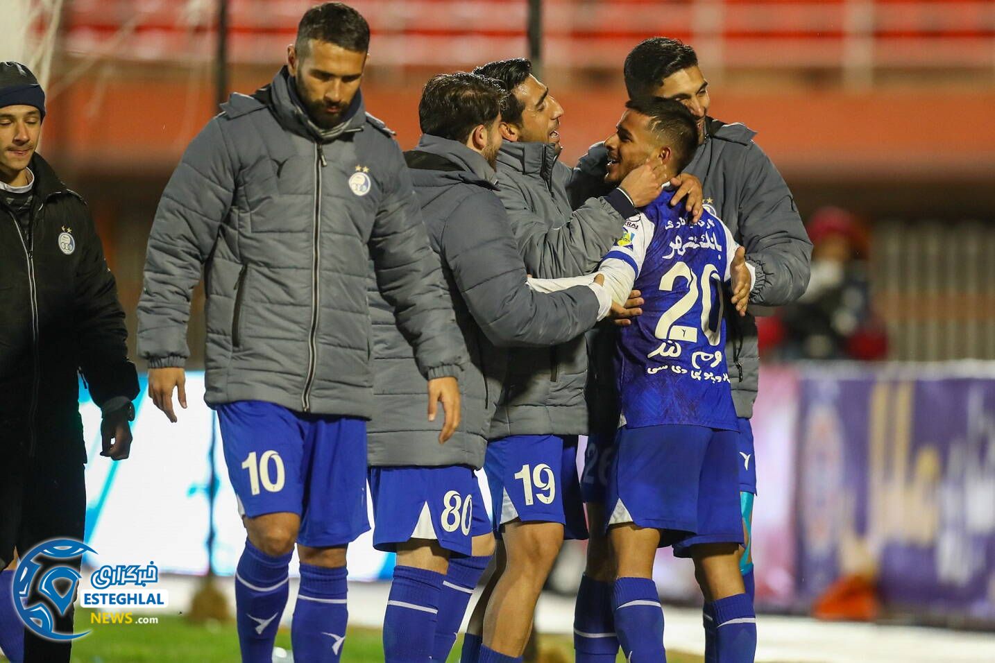 مس کرمان 2-3 استقلال