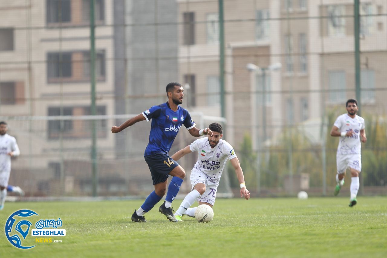 تیم فوتبال استقلال