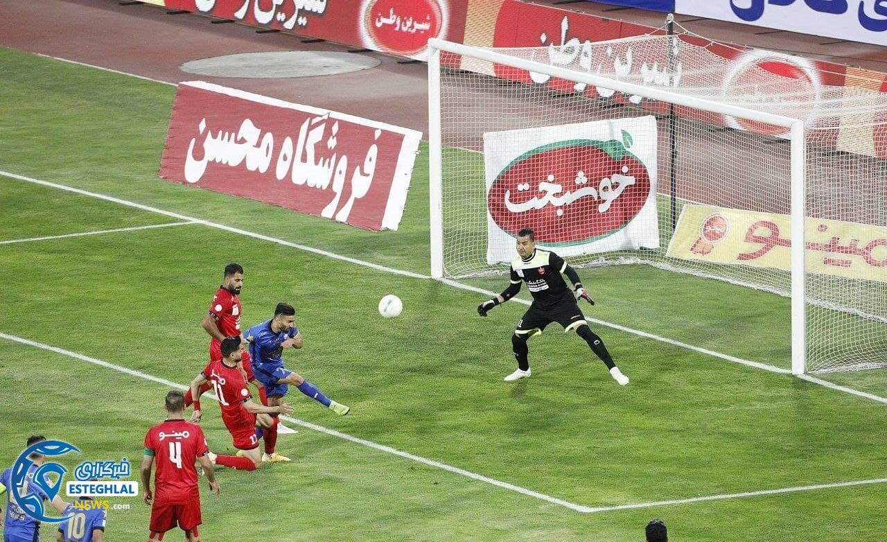 پیروزی(پرسپولیس) 1-0 استقلال