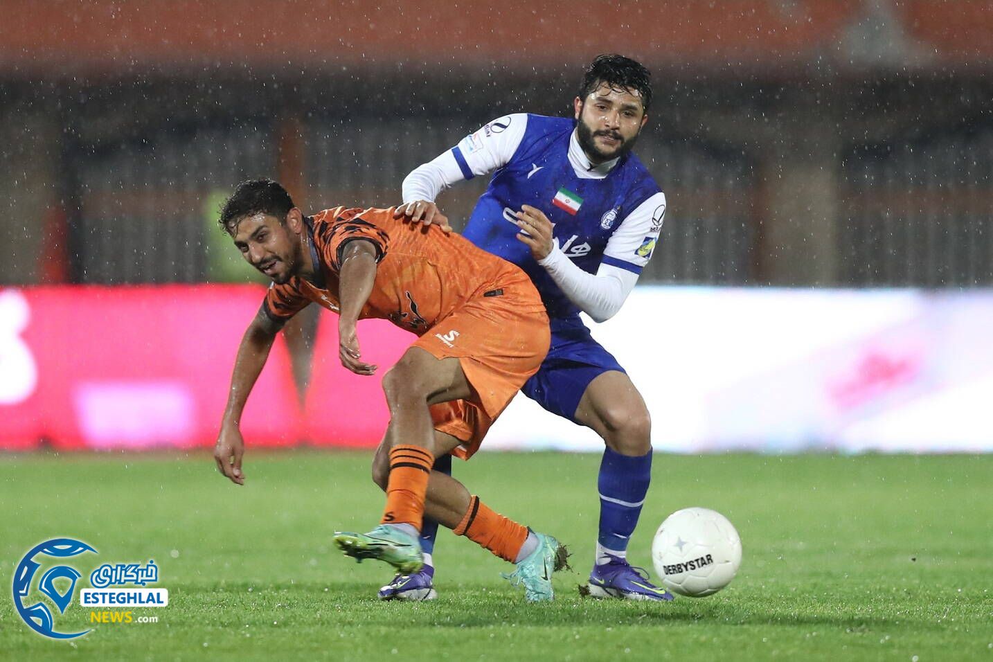 مس کرمان 2-3 استقلال