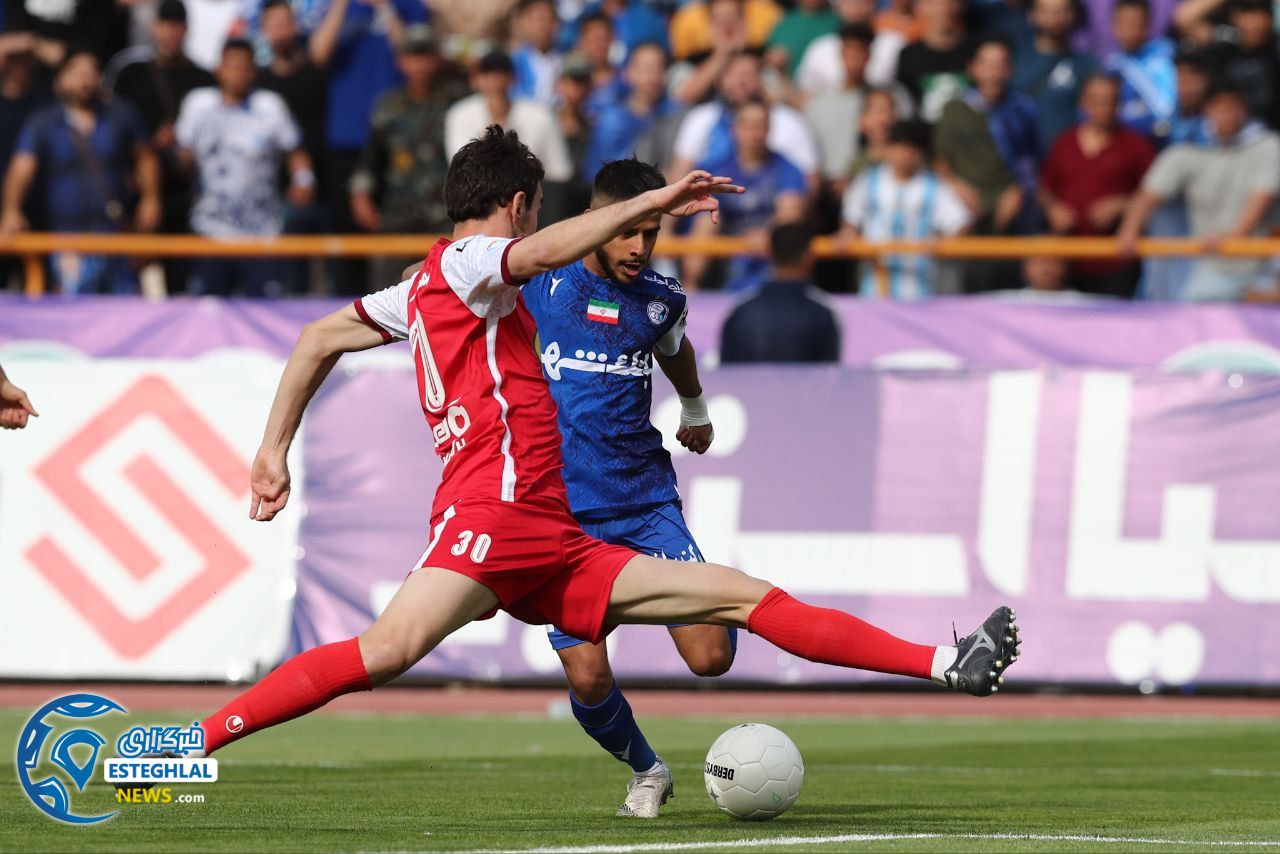 پیروزی 1-0 استقلال