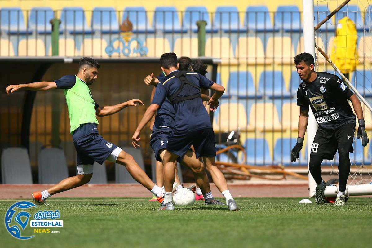 تمرین استقلال