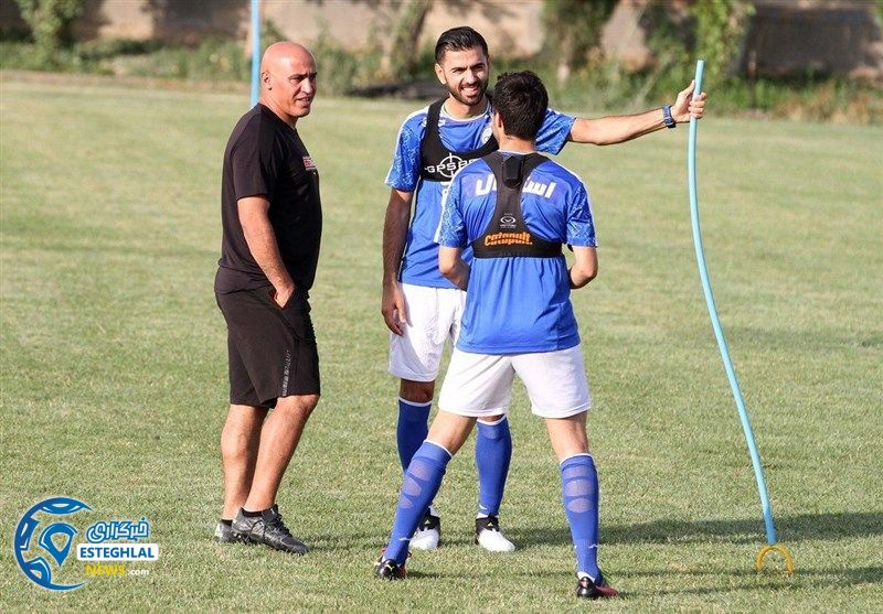 تمرین استقلال