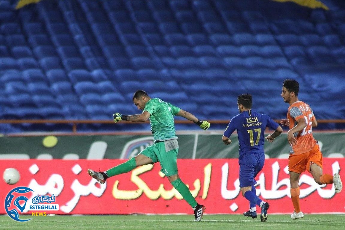 دیدار استقلال و سایپا