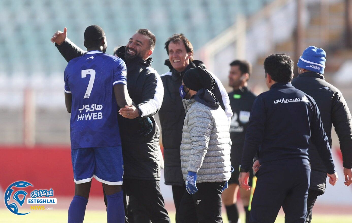 تراکتور 1-3 استقلال