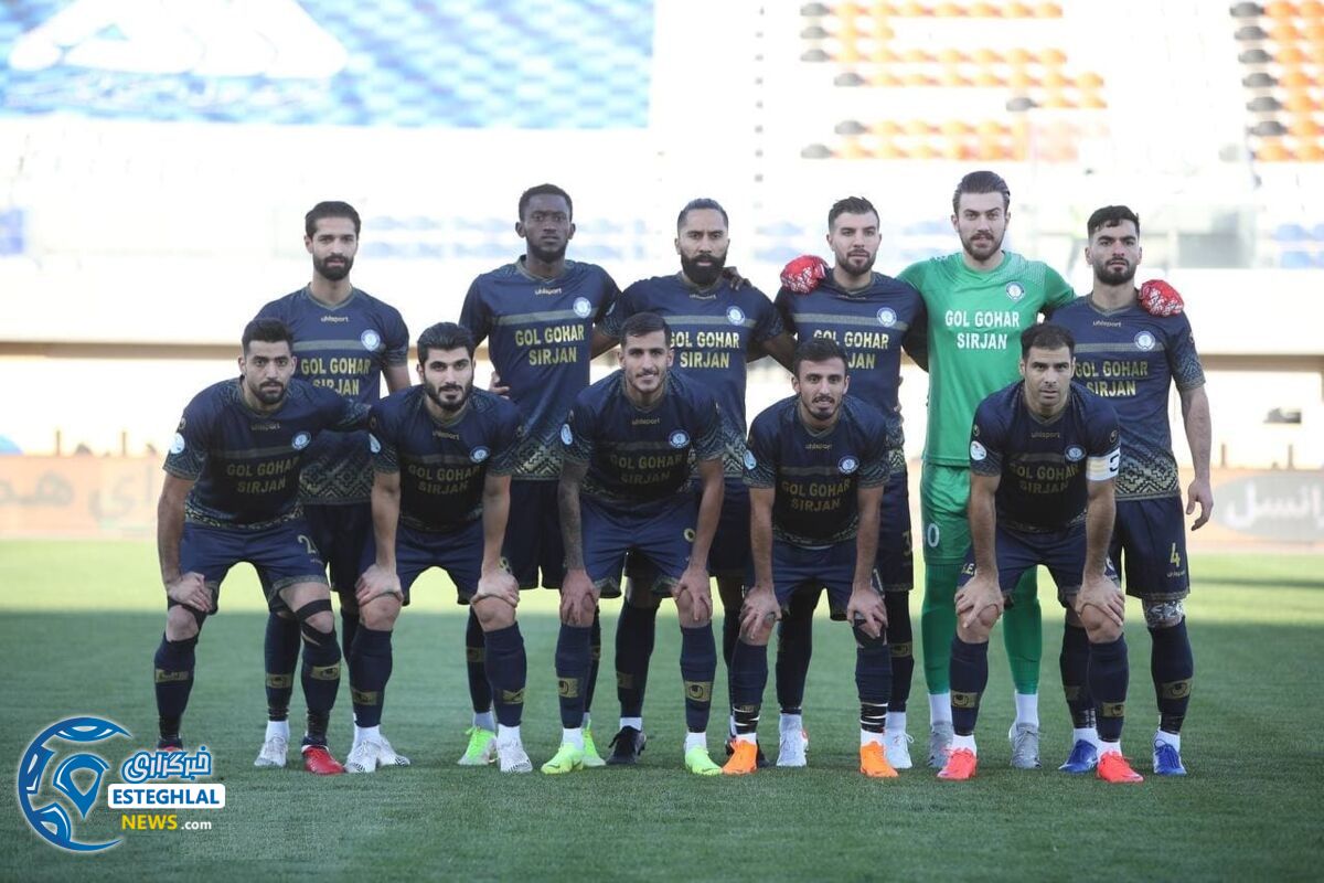 گل گهر 0-3 استقلال