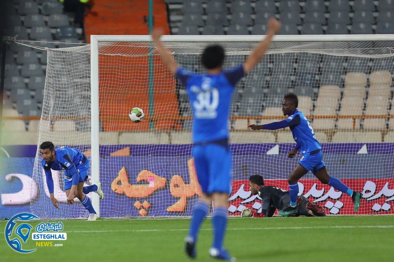 دیدار استقلال و ذوب آهن