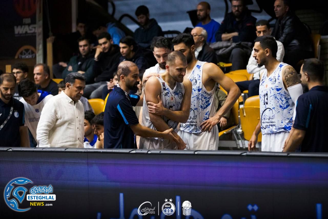 تیم بسکتبال آقایان استقلال