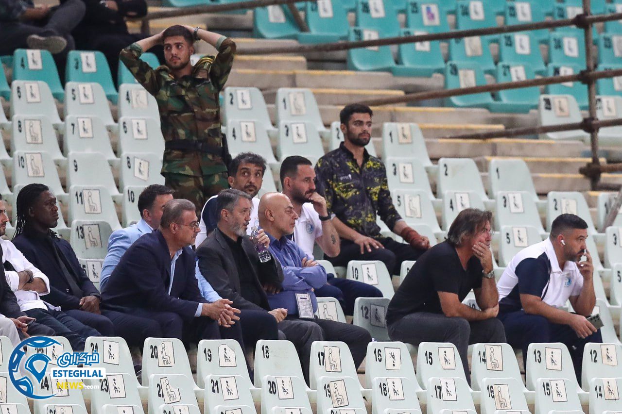 حواشی دیدار تراکتور و استقلال 