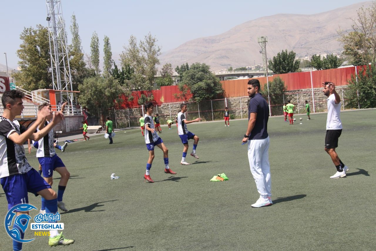 تیم نونهالان استقلال