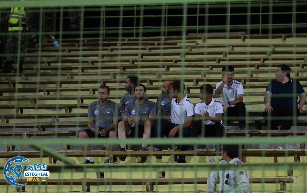 دیدار استقلال و نفت آبادان