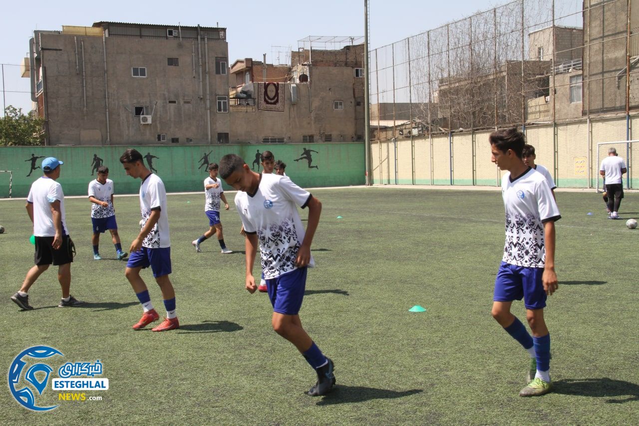 تیم نوجوانان استقلال