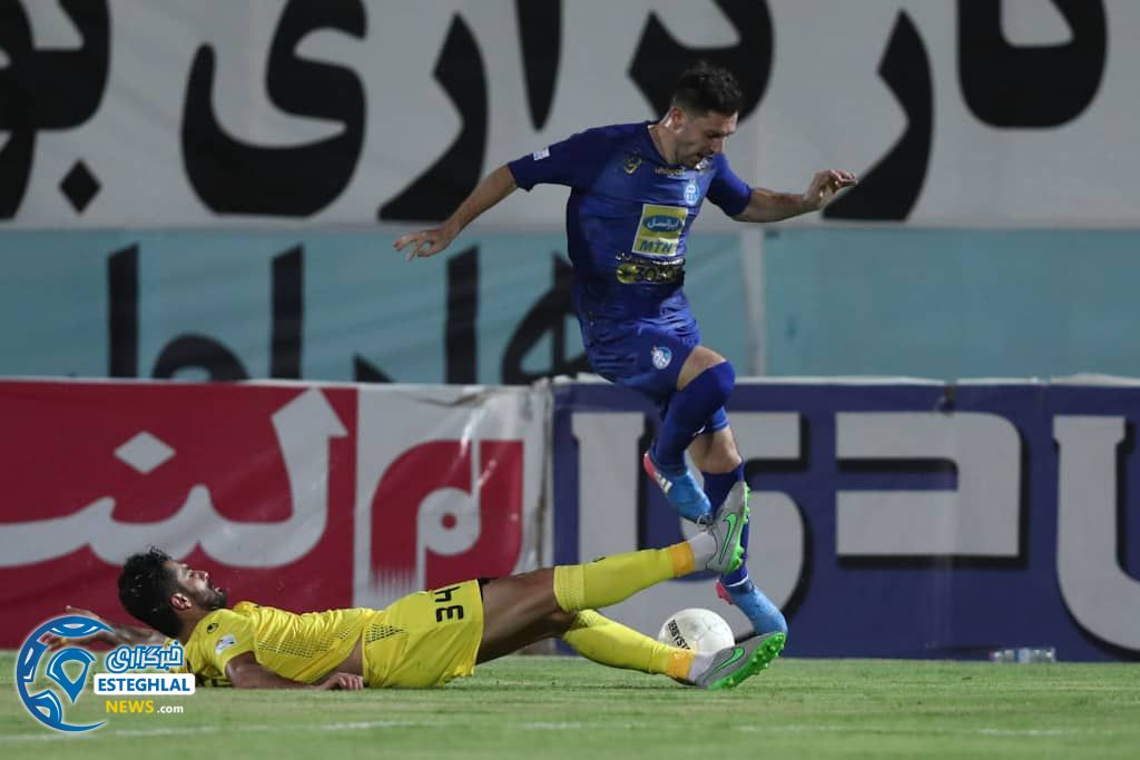 دیدار پارس جنوبی جم و استقلال