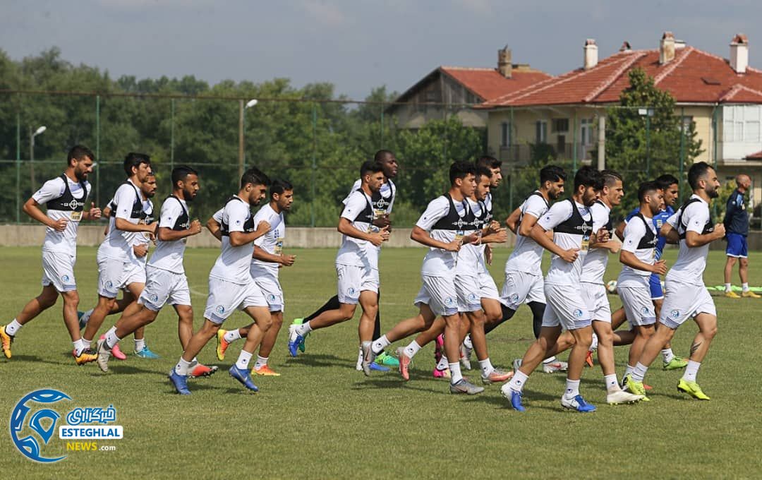 تمرین استقلال