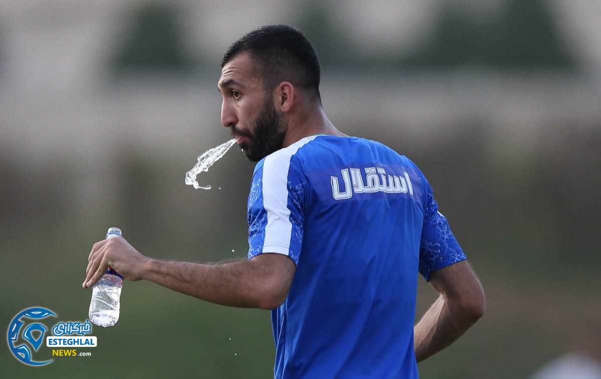 دیدار دوستانه استقلال و نساجی