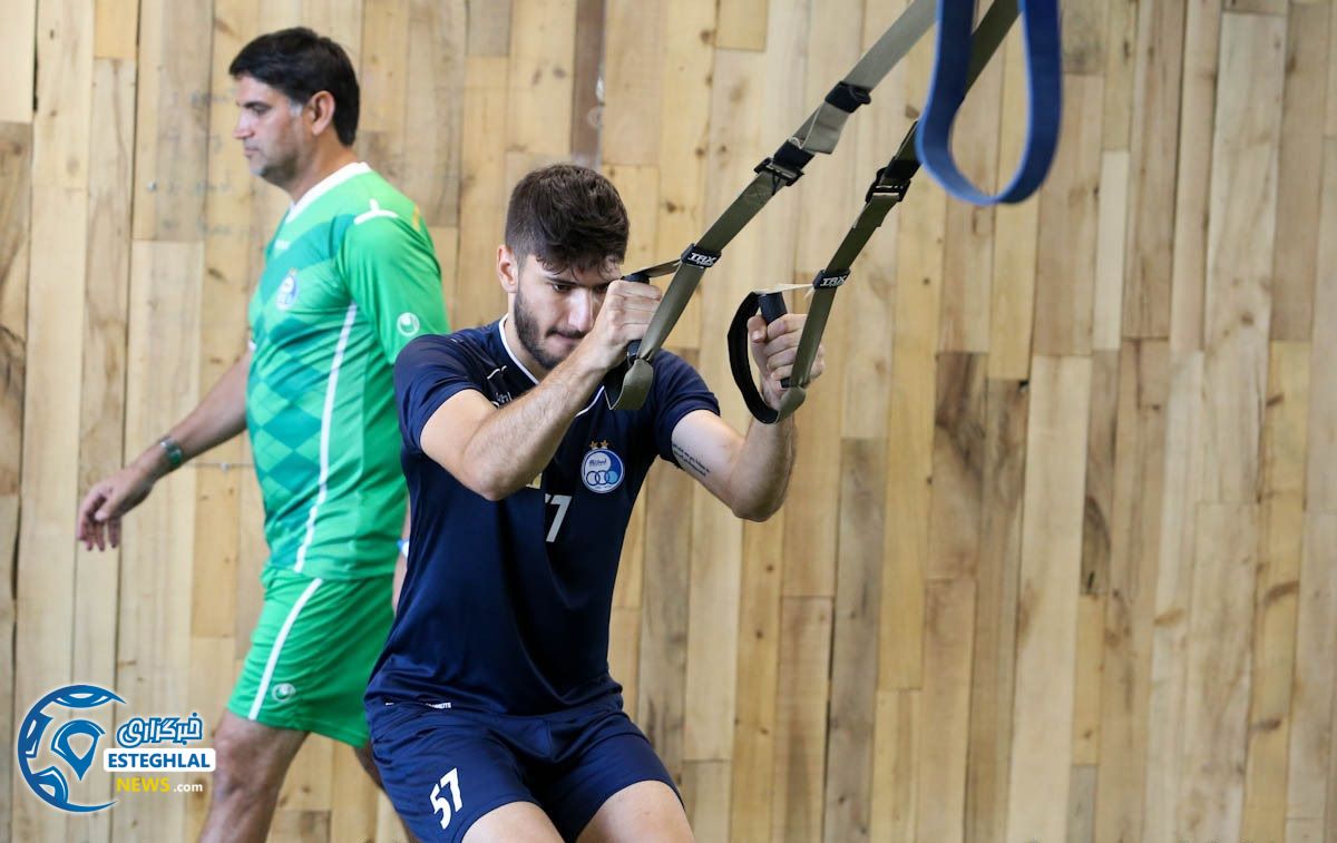 تمرین استقلال