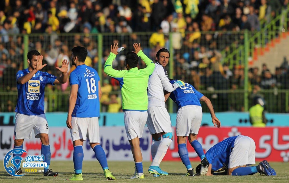 دیدار استقلال و نفت آبادان