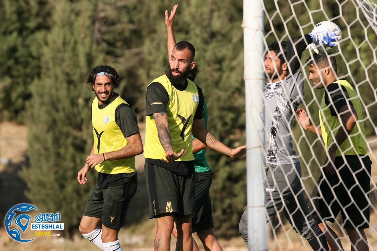 تمرین استقلال