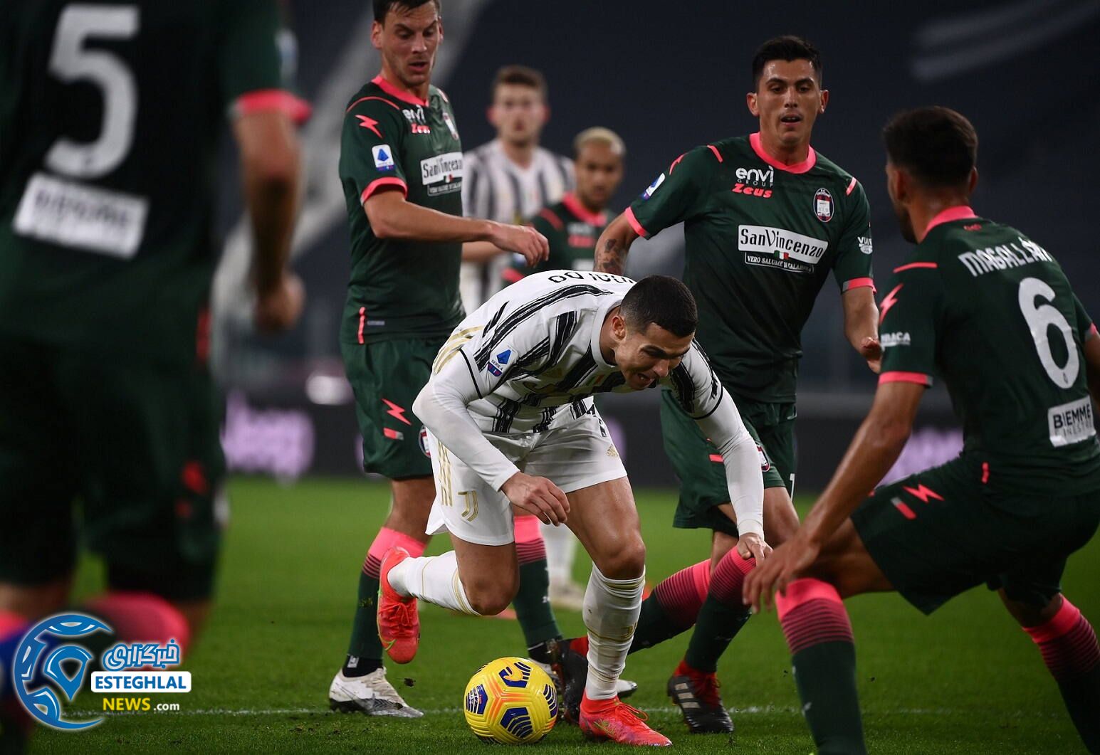 یوونتوس 3-0 کروتونه