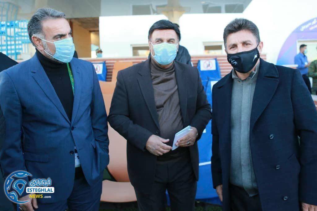 حواشی دیدار گل گهر و استقلال 