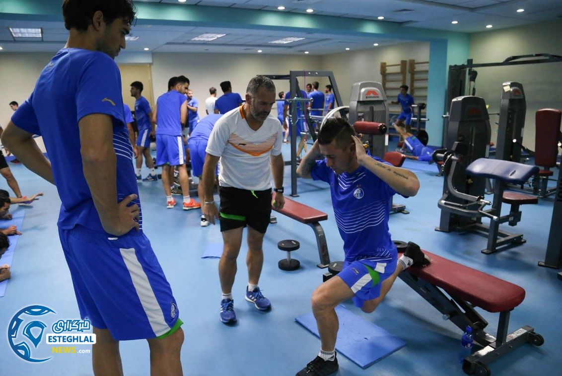 تمرین استقلال